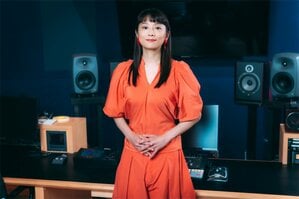 「演じた」時と「朗読した」時──同じ役でも年齢を重ねることで見え方が変わる。小池栄子が湊かなえの名作『贖罪』を朗読してみて思うこと