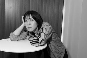「だから戦争ってなくならないんだな。」誰もが幸せになりたいから、譲れない部分がある。『全裸監督』の脚本家・山田佳奈が描く愛と憎しみの家族小説『だから家族は、』文庫化インタビュー:イメージ