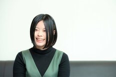 『銭湯図解』で話題沸騰の著者・塩谷歩波さんによる笑いあり涙ありのエッセイ集『湯あがりみたいに、ホッとして』:イメージ