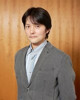 長岡弘樹、作家デビュー20周年記念刊行『切願　自選ミステリー短編集』。120編超から自選した５編を語る。著者インタビュー（前編）